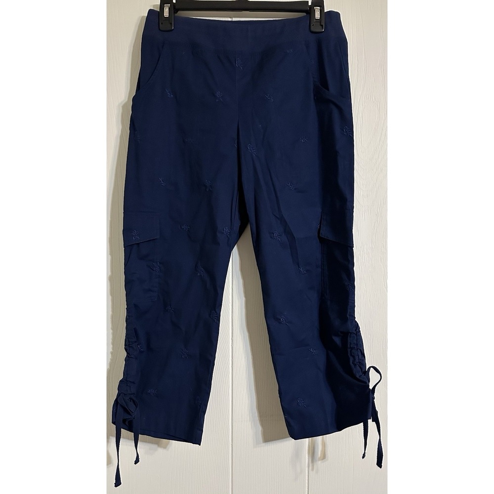 NWT Chicos Zenergy Flower Embroidered Crop Pants Navy Blue Size 00(U.S. 2)